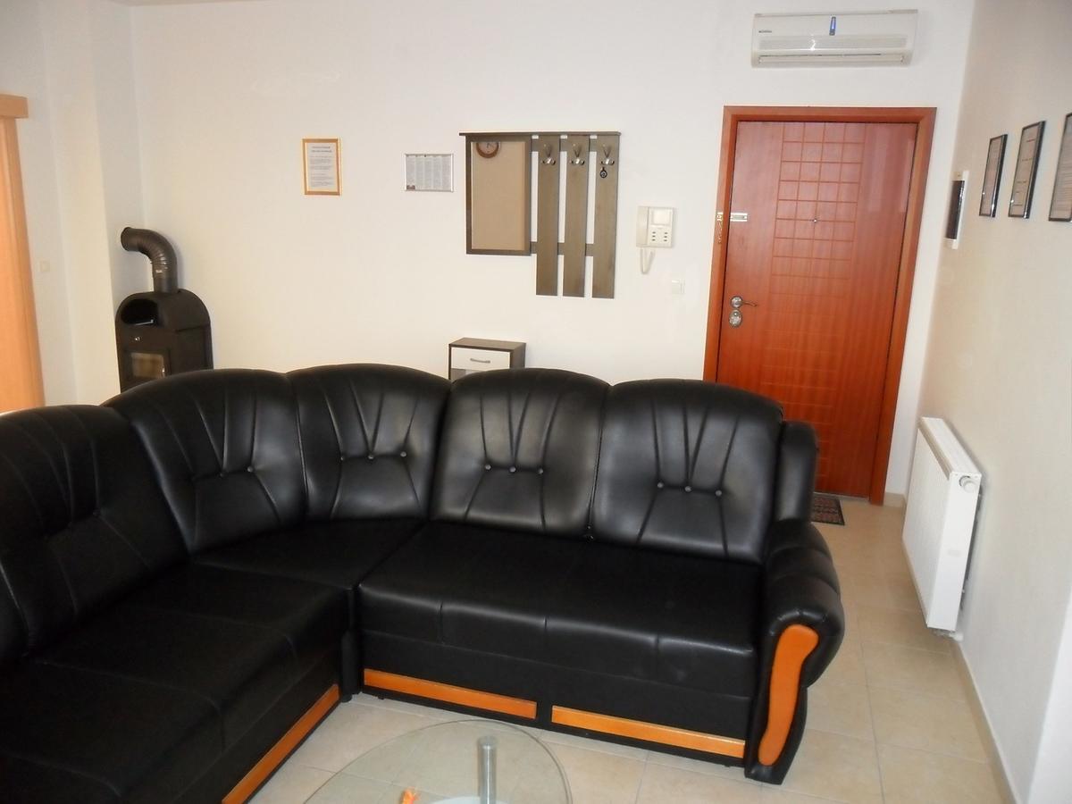 Vile Park Apartment Pula Luaran gambar